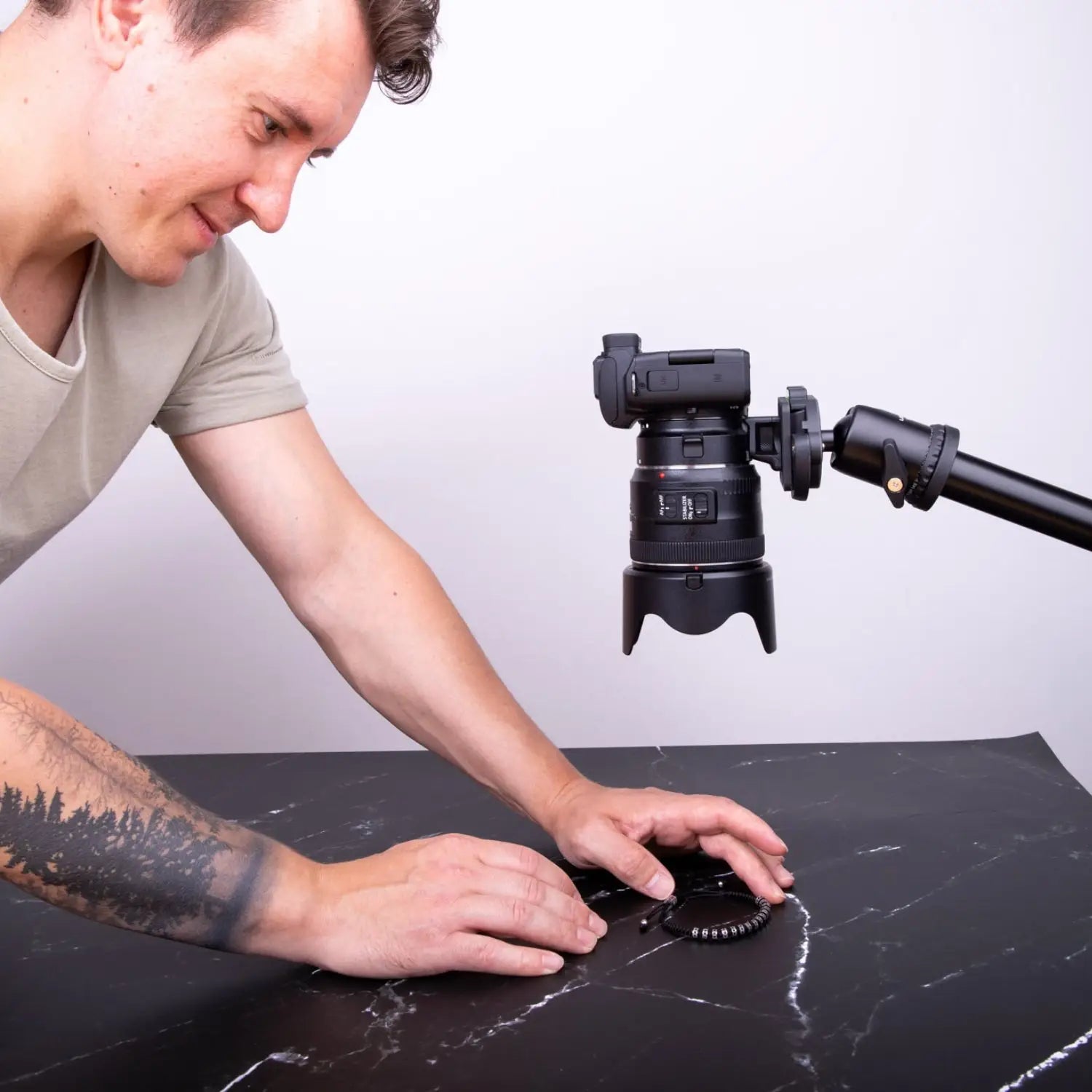 Carbon-Stativ + Auslegearm für die Studiofotografie - Kamera & Foto > Stative Einbeinstative