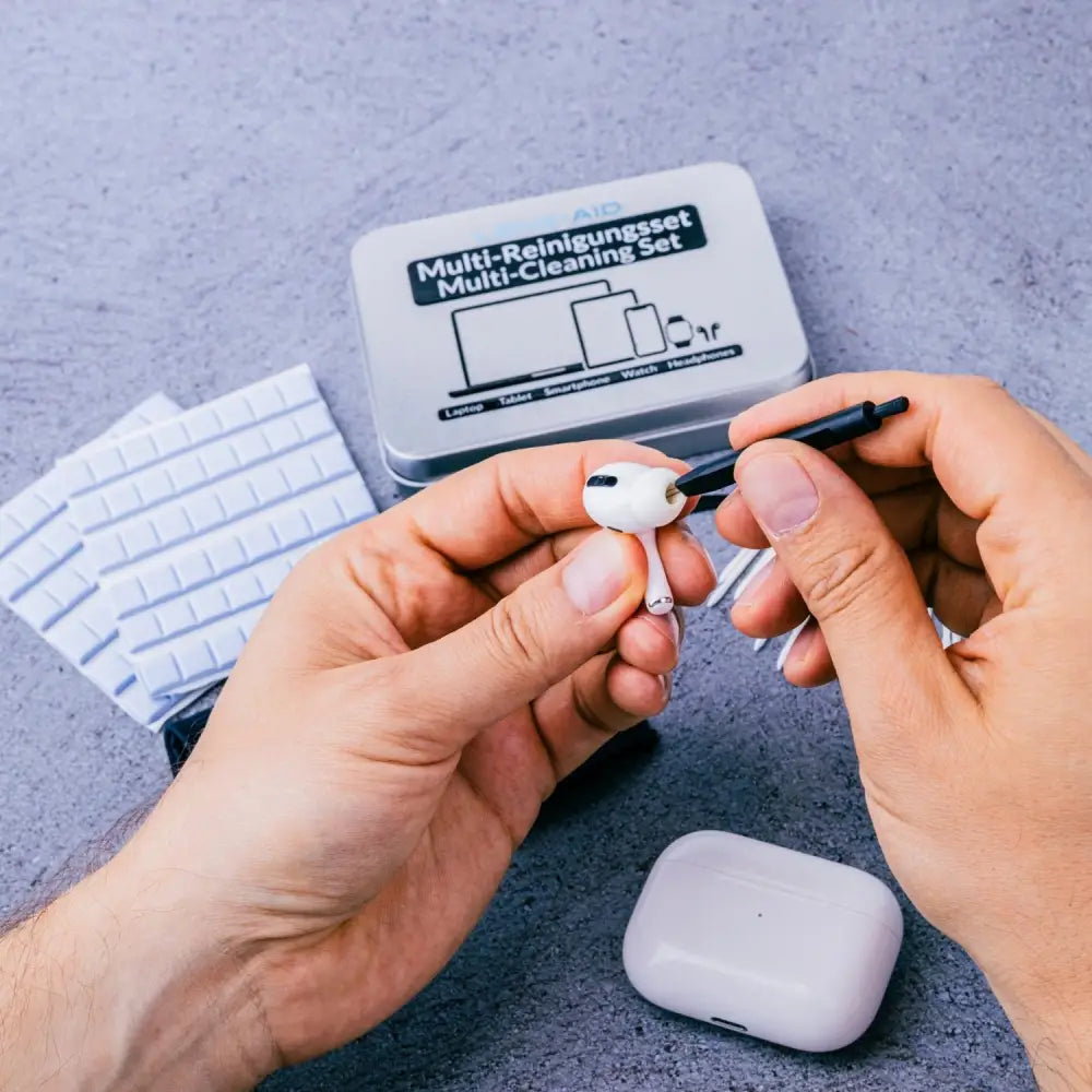 Handy Reinigungsset inkl. Reinigungsknete für USB-C Anschluss Kopfhörer Tastatur etc. - Elektronik > Elektronikzubehör