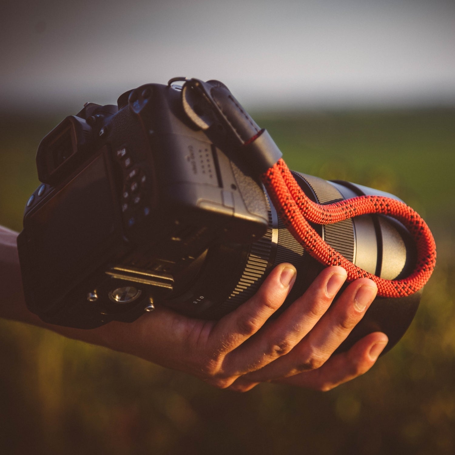 Kamera Handschlaufe in Seil-Optik fürs Handgelenk - Kamera & Foto > Kamerazubehör > Kameragurte > Kamera-Handschlaufen