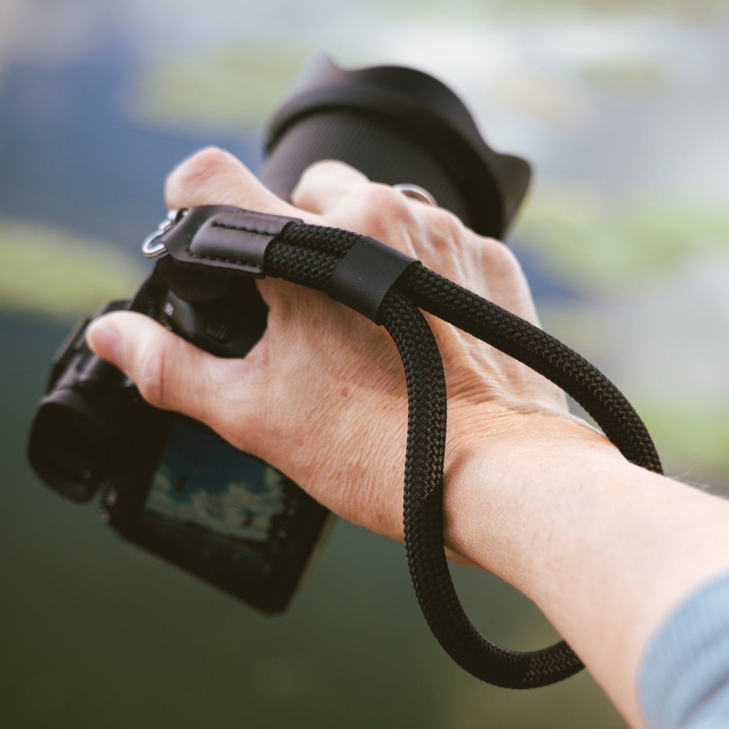 Kamera Handschlaufe in Seil-Optik fürs Handgelenk - Kamera & Foto > Kamerazubehör > Kameragurte > Kamera-Handschlaufen