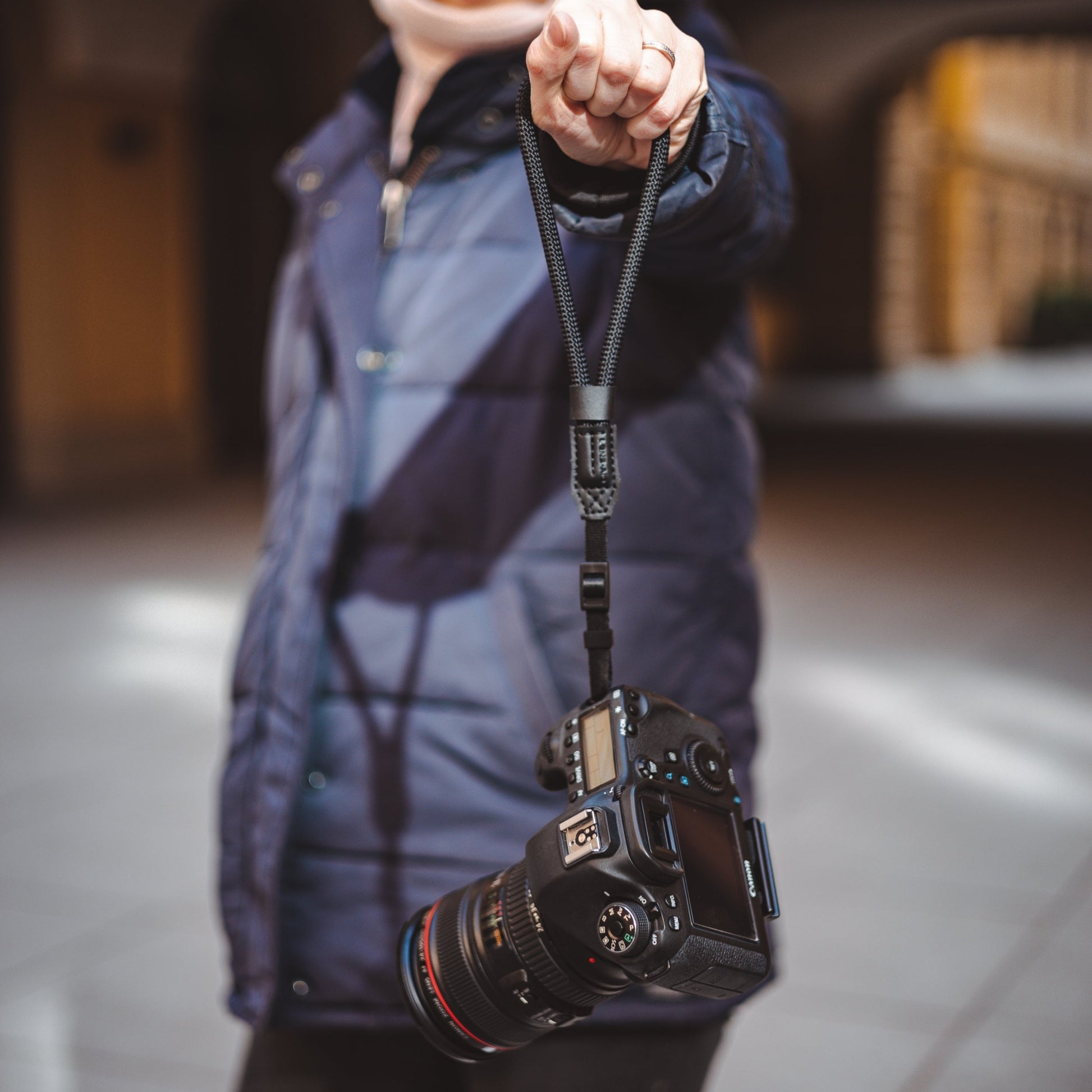 Kamera Handschlaufe in Seil-Optik für kleine oder schmale Ösen - Kamera & Foto > Kamerazubehör > Kameragurte >