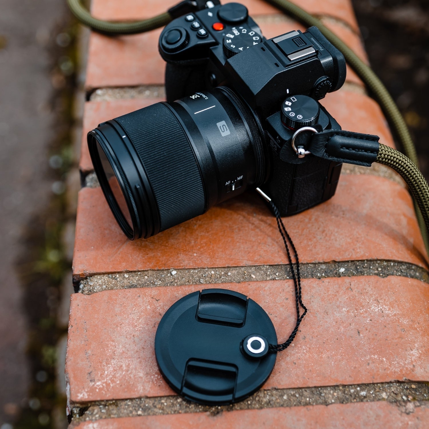 Objektivdeckelhalter für alle Objektive von Canon bis Sony - 3er-Set - Kamera & Foto > Kamerazubehör > Objektivzubehör