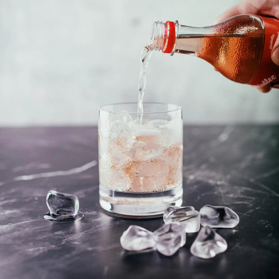 Transparente Deko-Eiswürfel aus Kunststoff - Abgerundete Eiswürfel (ca. 30 Stück) - Kamera & Foto >