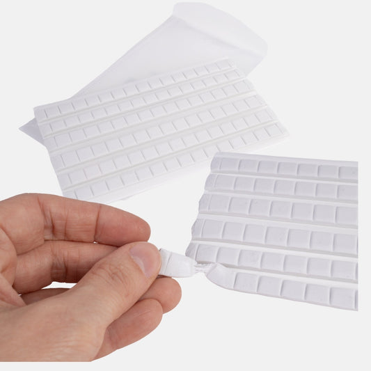 Weiße Klebeknete (96 Stk.) wiederverwendbar & rückstandsfrei ablösbar