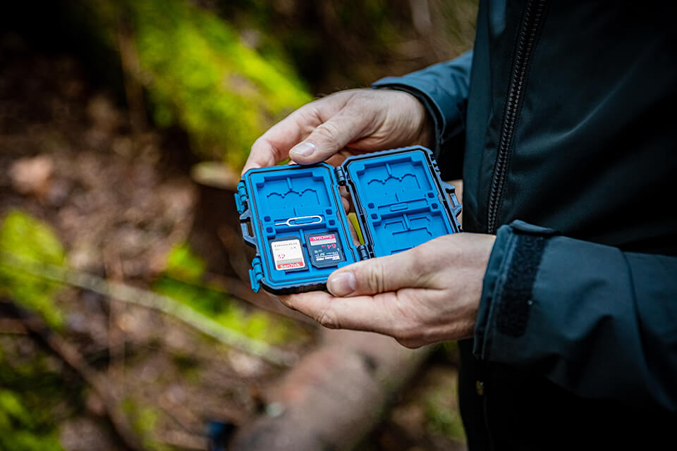 Speicherkarten-Schutzbox zur Aufbewahrung von SD, CF, Micro-SD, TF, SIM-Karten Speicherkarten Schutzbox Kamera Lens Aid 1 - Speicherkarten-Schutzbox zur Aufbewahrung von SD, CF, Micro-SD, TF, SIM-Karten