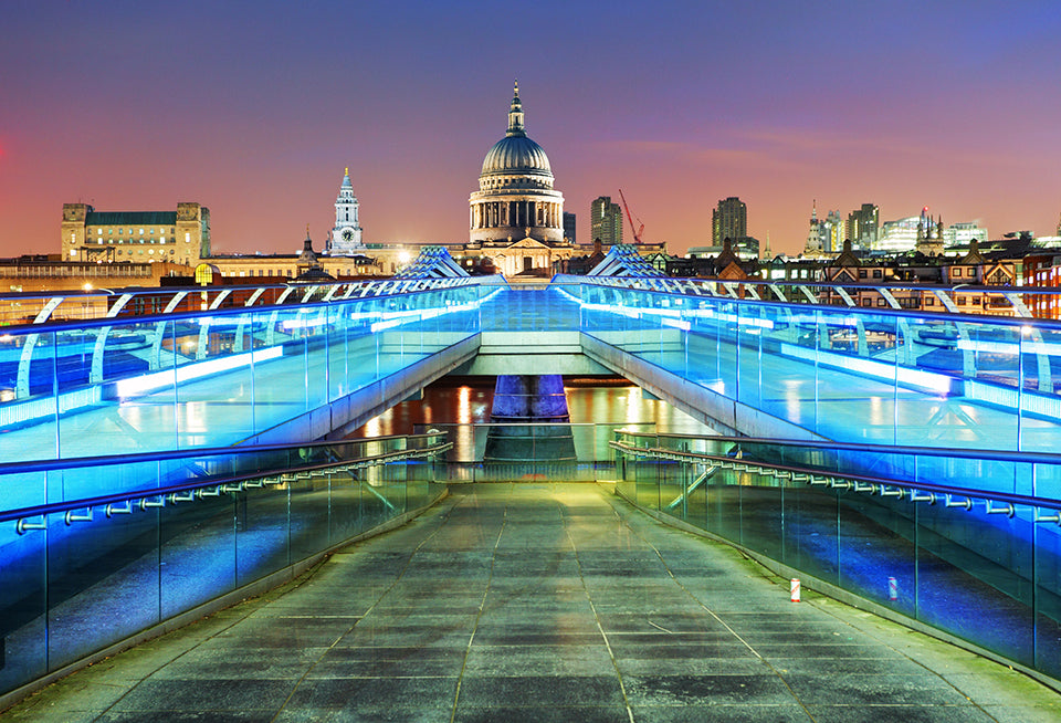 London Fotospot 6 Millenium Bridge Saint Pauls Cathedral - 16 geniale Fotospots für deine London Reise