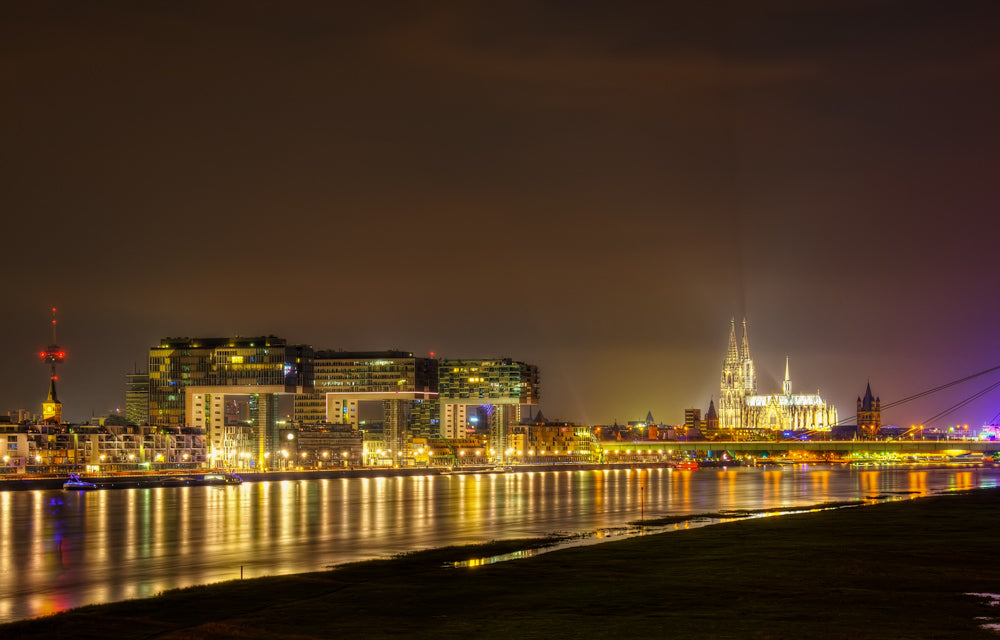 Koeln Fotospot Kranhaeuser Dom Nacht - Die 13 besten Fotospots für deinen Köln Besuch